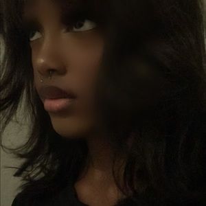 Meet your Posher, Davian